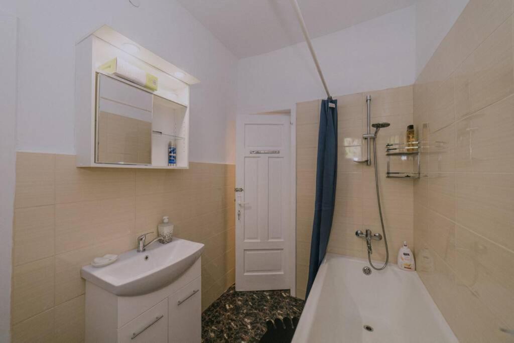 Predoi'S Place Сіная Екстер'єр фото